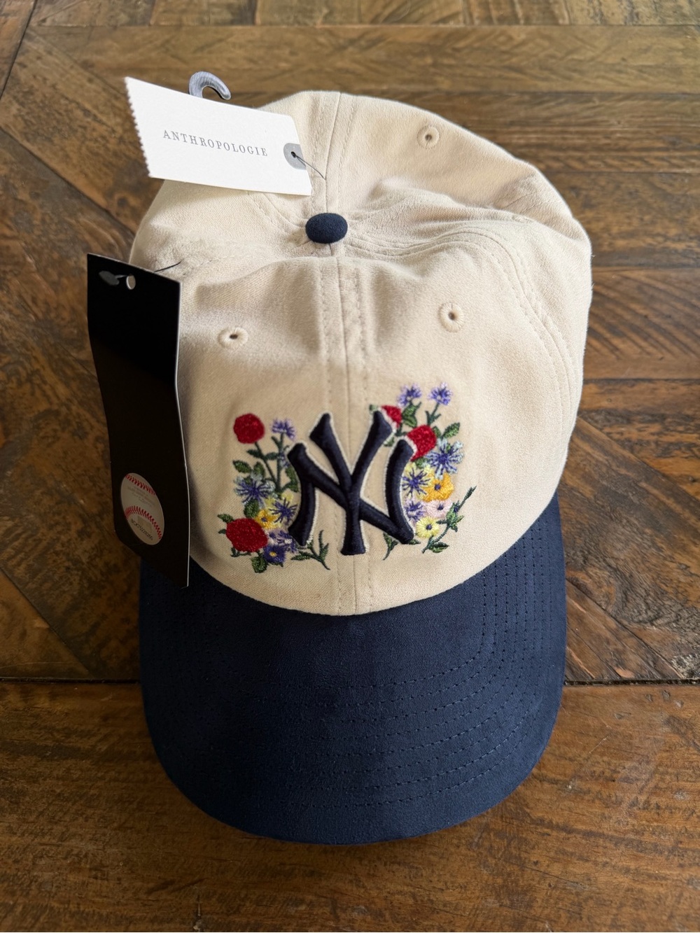 Anthropologie x ’47 Faux Suede Floral Baseball Cap - NWT - New York Yankees - Picture 3 of 5